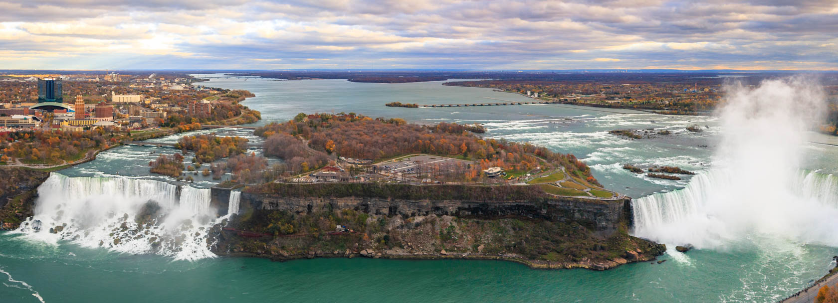 Niagara falls.